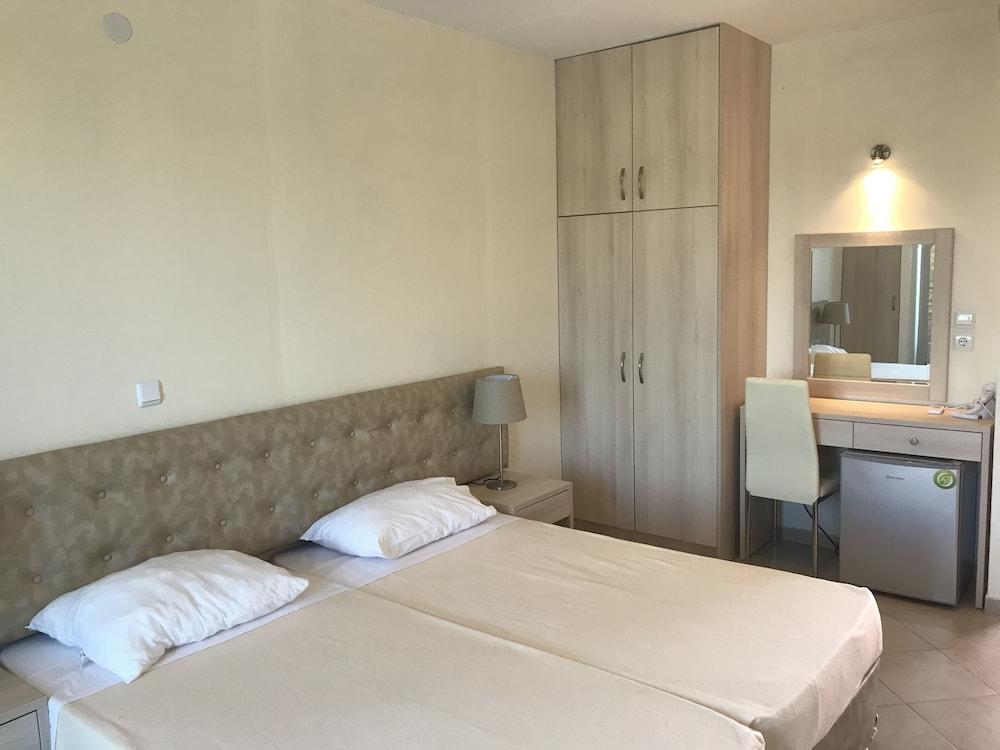 סבורונטה Ai Helis Resort מראה חיצוני תמונה