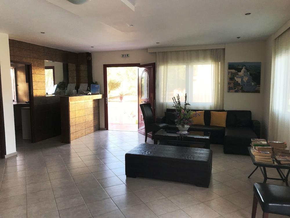 סבורונטה Ai Helis Resort מראה חיצוני תמונה